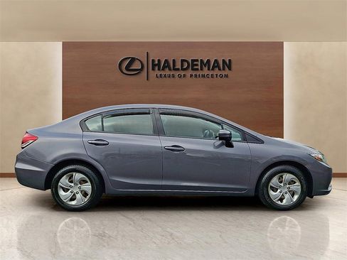 Used 2015 Honda Civic LX image 7
