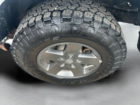 Used 2015 Jeep Wrangler Unlimited Sport AWD/4WD image 28