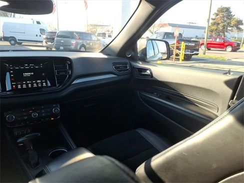 Used 2022 Dodge Durango GT image 13