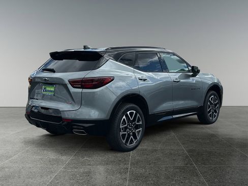 New 2026 Chevrolet Blazer RS w/ Driver Confidence II Package AWD/4WD image 7