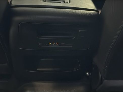 Used 2016 GMC Sierra 2500 SLT w/ Duramax Plus Package image 19