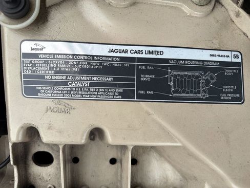Used 2005 Jaguar XJ8 RWD image 14