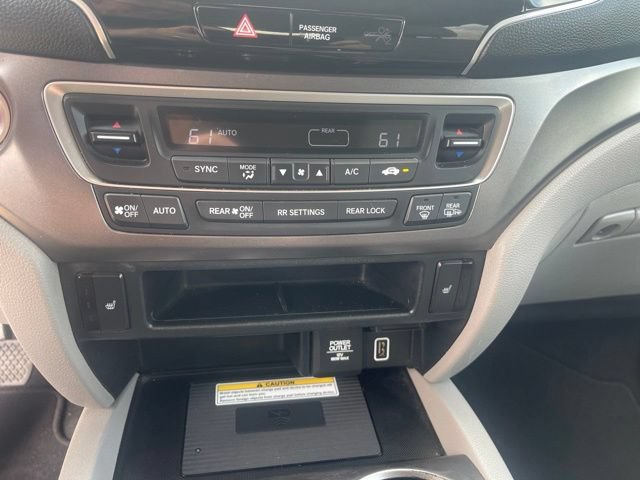 Used 2022 Honda Pilot Special Edition image 17