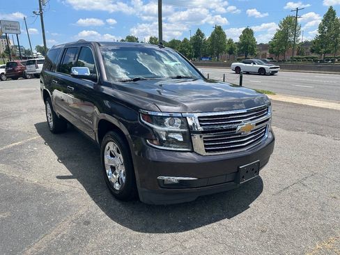 Used 2015 Chevrolet Suburban LTZ AWD/4WD image 4