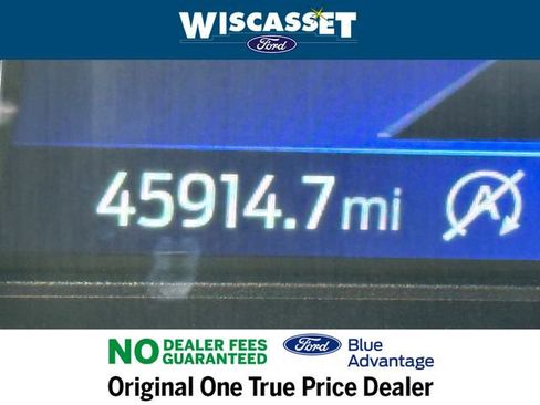 Certified 2023 Ford Explorer XLT w/ Equipment Group 202A image 14