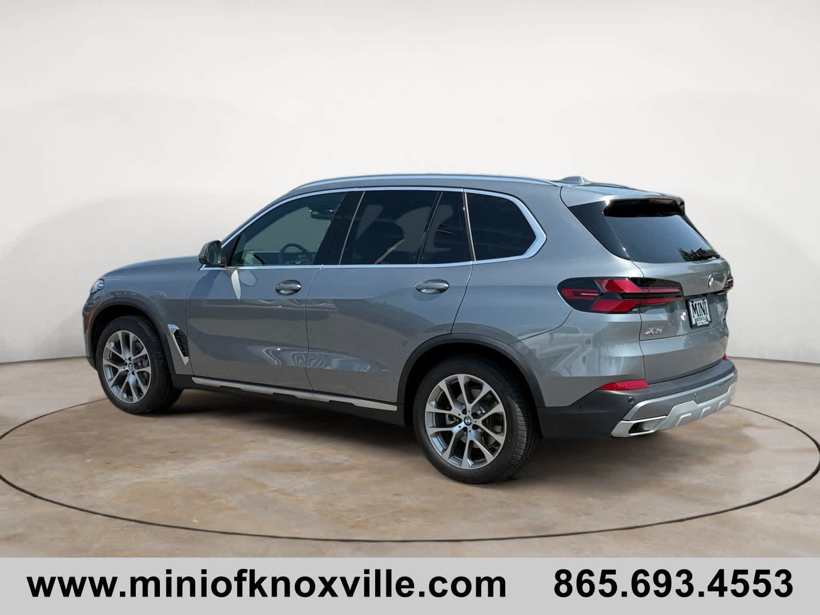 Used 2026 BMW X5 xDrive40i AWD/4WD image 5