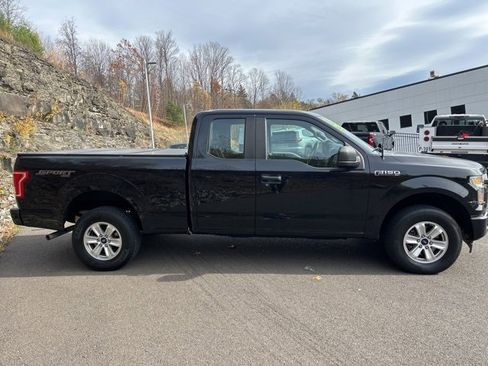 Used 2017 Ford F150 XL w/ Equipment Group 101A Mid image 5
