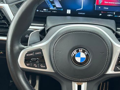 Used 2025 BMW X5 M60i image 12