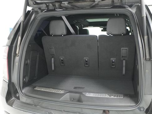 Used 2023 Chevrolet Tahoe Z71 AWD/4WD image 8