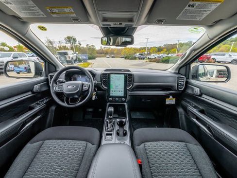 New 2025 Ford Ranger XLT w/ FX4 Off-Road Package image 19