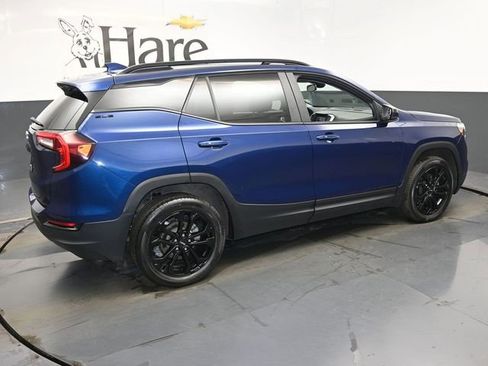 Used 2022 GMC Terrain SLE w/ Driver Convenience Package image 32