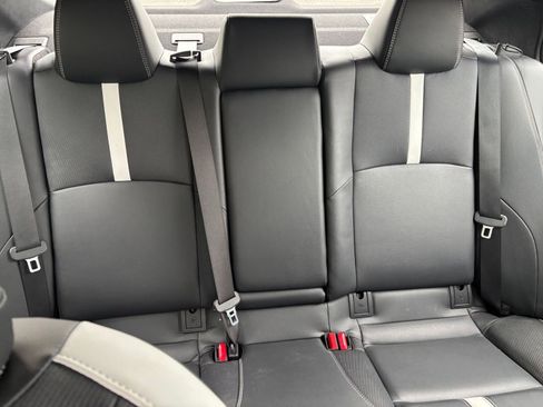 Used 2025 Toyota Camry SE FWD image 33