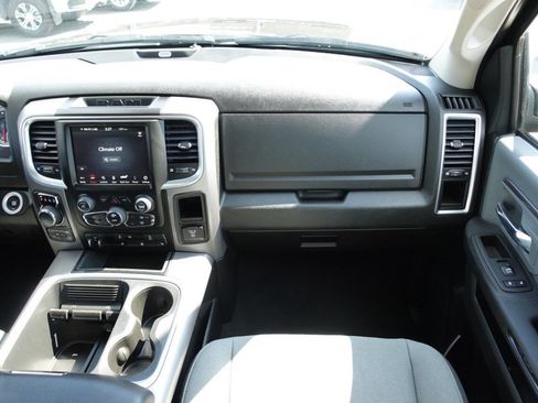 Used 2023 RAM 1500 Classic SLT w/ Electronics Convenience Group AWD/4WD image 40