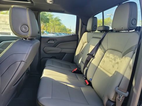 New 2026 Chevrolet Colorado ZR2 w/ Technology Package image 10