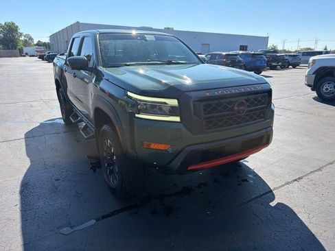 Used 2022 Nissan Frontier PRO-4X AWD/4WD image 4