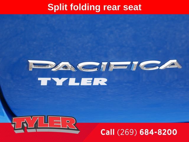 New 2027 Chrysler Pacifica Select FWD image 13