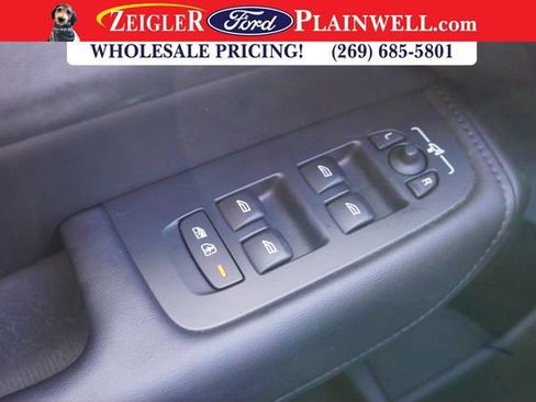 Used 2023 Volvo XC60 T8 Plus w/ Protection Package Premier image 26