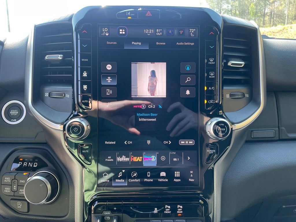 New 2026 RAM 1500 Big Horn AWD/4WD image 15