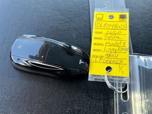 Used 2020 Tesla Model Y Long Range image 33
