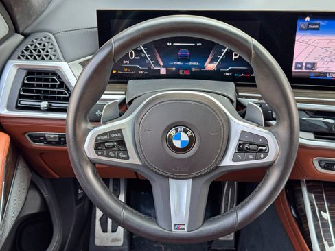 Used 2023 BMW X7 xDrive40i w/ Executive Package AWD/4WD image 22