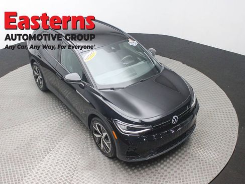 Used 2023 Volkswagen ID.4 Pro S image 3
