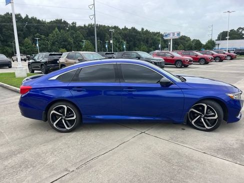Used 2022 Honda Accord Sport image 8