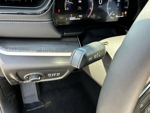 New 2026 Jeep Grand Cherokee Altitude AWD/4WD image 18
