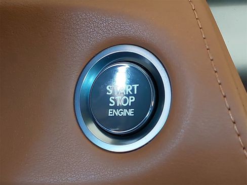 Used 2018 Lexus LC 500 Coupe image 29