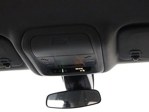 Used 2023 Chevrolet Blazer LT image 25