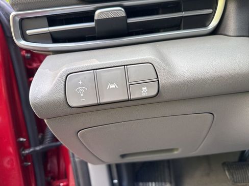 Certified 2023 Hyundai Elantra SEL w/ Convenience Package FWD image 21