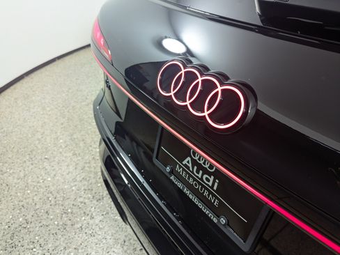 Certified 2026 Audi Q3 quattro 2.0T AWD/4WD image 24
