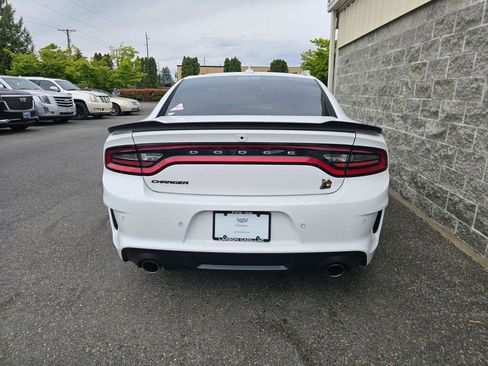 Used 2023 Dodge Charger Scat Pack RWD image 5