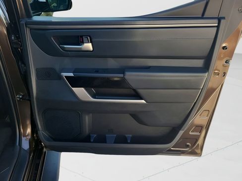 Used 2023 Toyota Tundra Limited image 39