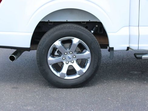 Used 2022 Ford F150 XLT w/ Equipment Group 302A High AWD/4WD image 16
