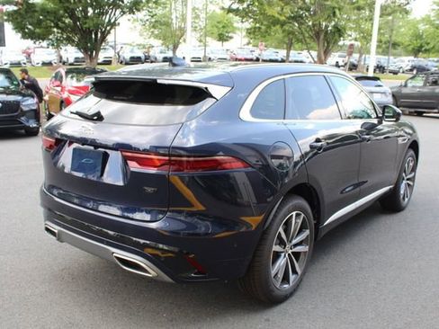 New 2026 Jaguar F-PACE R-Dynamic S image 2