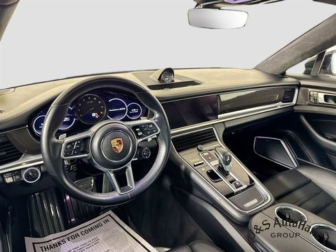 Used 2020 Porsche Panamera GTS AWD/4WD image 30
