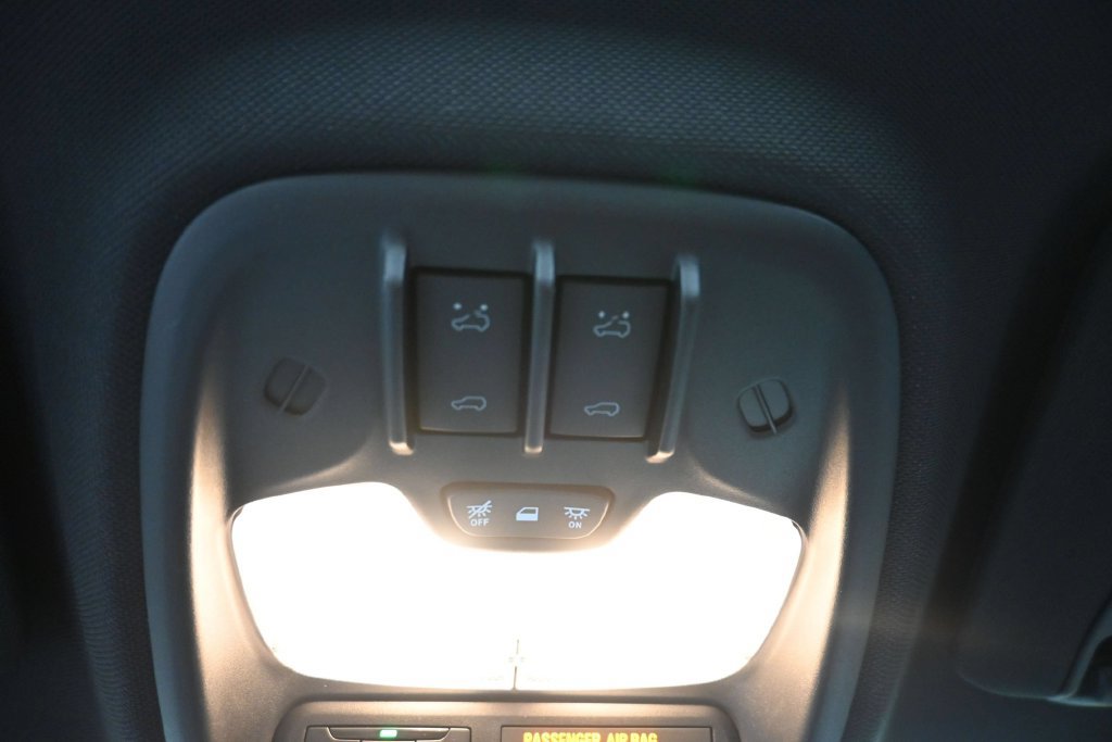 Used 2024 GMC Canyon AT4X AWD/4WD image 21