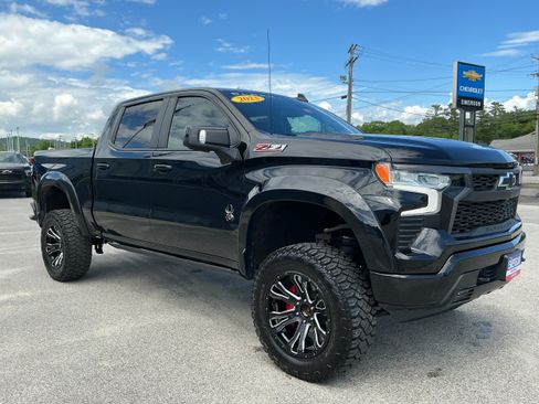 Used 2023 Chevrolet Silverado 1500 RST w/ All Star Edition Plus AWD/4WD image 3