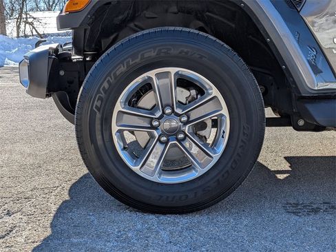 Certified 2022 Jeep Wrangler Unlimited Sahara w/ Safety Group image 29