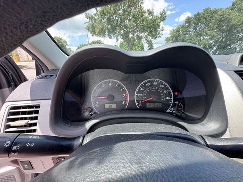 Used 2012 Toyota Corolla L FWD image 20