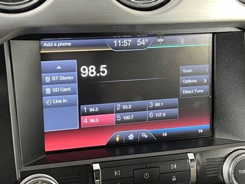 Used 2015 Ford Mustang GT Premium image 31