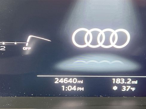 Used 2022 Audi Q7 3.0T Prestige w/ Prestige Package image 12