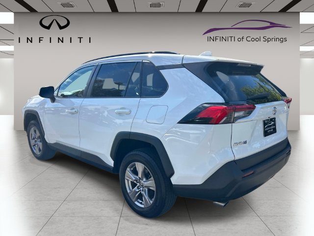 Used 2022 Toyota RAV4 XLE AWD/4WD image 5