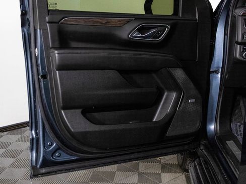 Used 2021 Chevrolet Tahoe LT w/ Rear Media and Nav Package image 29