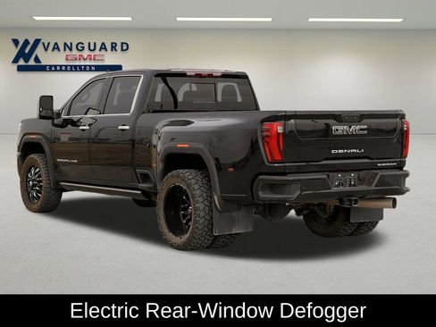 Used 2025 GMC Sierra 3500 Denali Ultimate image 8