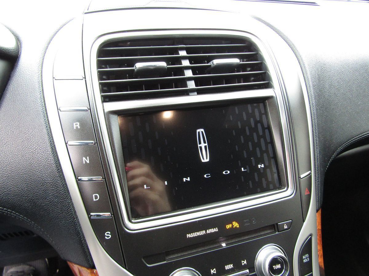 Used 2018 Lincoln MKX Reserve w/ Lincoln MKX Climate Package AWD/4WD image 15