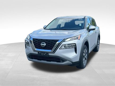 Used 2022 Nissan Rogue SV image 8