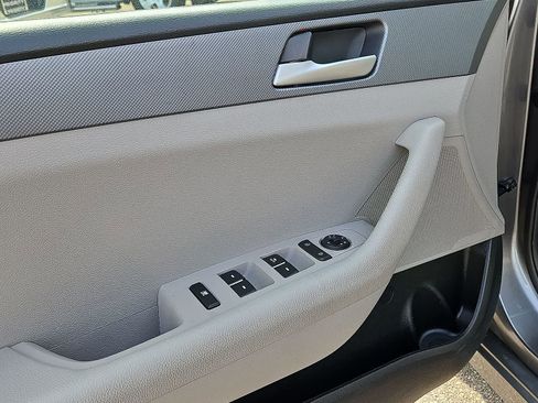 Used 2018 Hyundai Sonata ECO FWD image 26