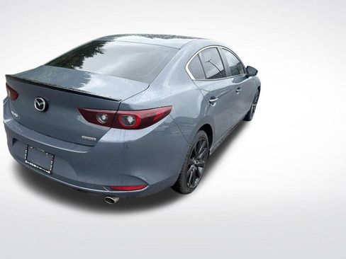 Used 2023 MAZDA MAZDA3 s FWD image 5