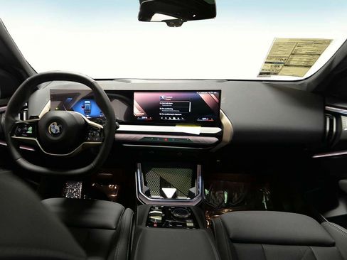 Certified 2025 BMW X3 xDrive30i image 12